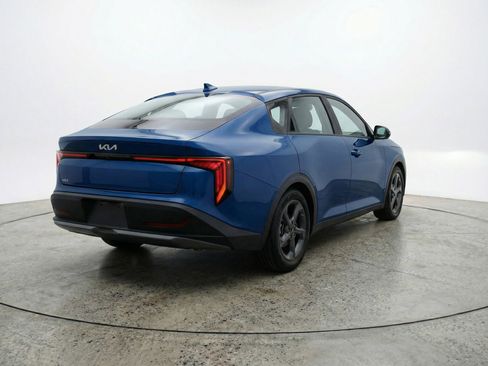 Used 2025 Kia K4 FWD image 7
