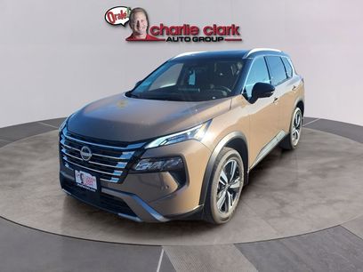 Used 2024 Nissan Rogue SL w/ SL Premium Package