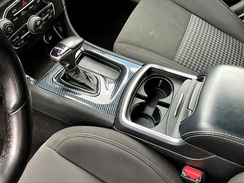 Used 2022 Dodge Charger R/T w/ Performance Handling Group image 15