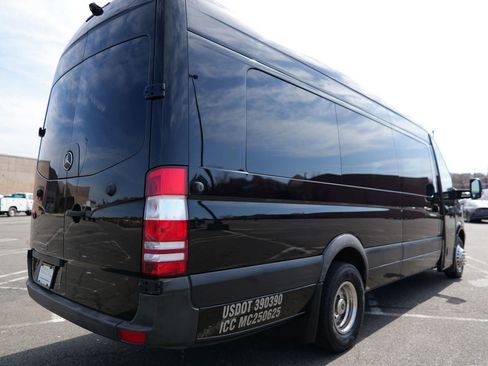 Used 2015 Mercedes-Benz Sprinter 3500 image 8