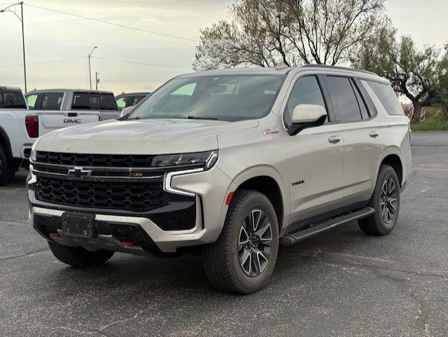Used 2021 Chevrolet Tahoe Z71 w/ Rear Media and Nav Package AWD/4WD image 1