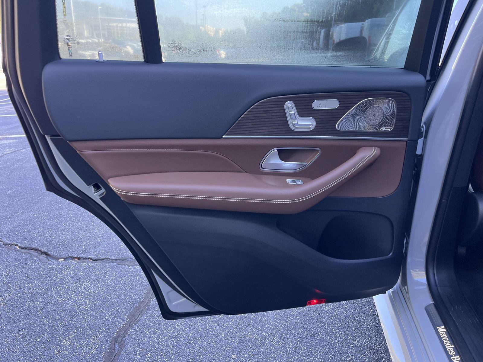 New 2027 Mercedes-Benz GLS 450 4MATIC image 40