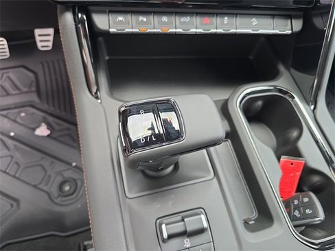 New 2026 GMC Sierra 1500 AT4 w/ Technology Package image 24