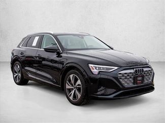 Used 2024 Audi Q8 e-tron Premium Plus w/ Premium Plus Package video 3
