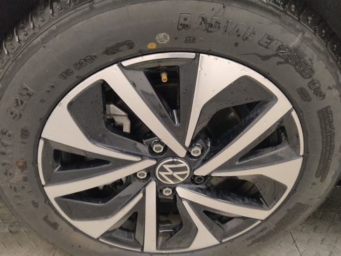Used 2024 Volkswagen Jetta S FWD image 31