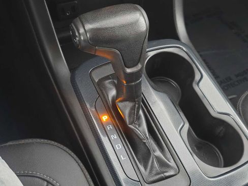 Used 2021 Chevrolet Colorado Z71 w/ Safety Package image 31