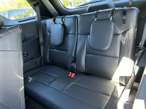 New 2026 Ford Explorer ST-Line w/ ST-Line Street Pack image 25