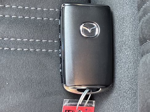 New 2025 MAZDA MX-5 Miata Club image 35