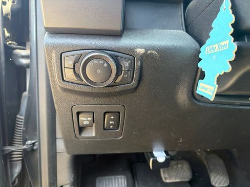 Used 2018 Ford F150 XLT w/ Equipment Group 301A Mid AWD/4WD image 21