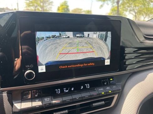 Used 2026 Toyota Camry SE w/ Convenience Package FWD image 15