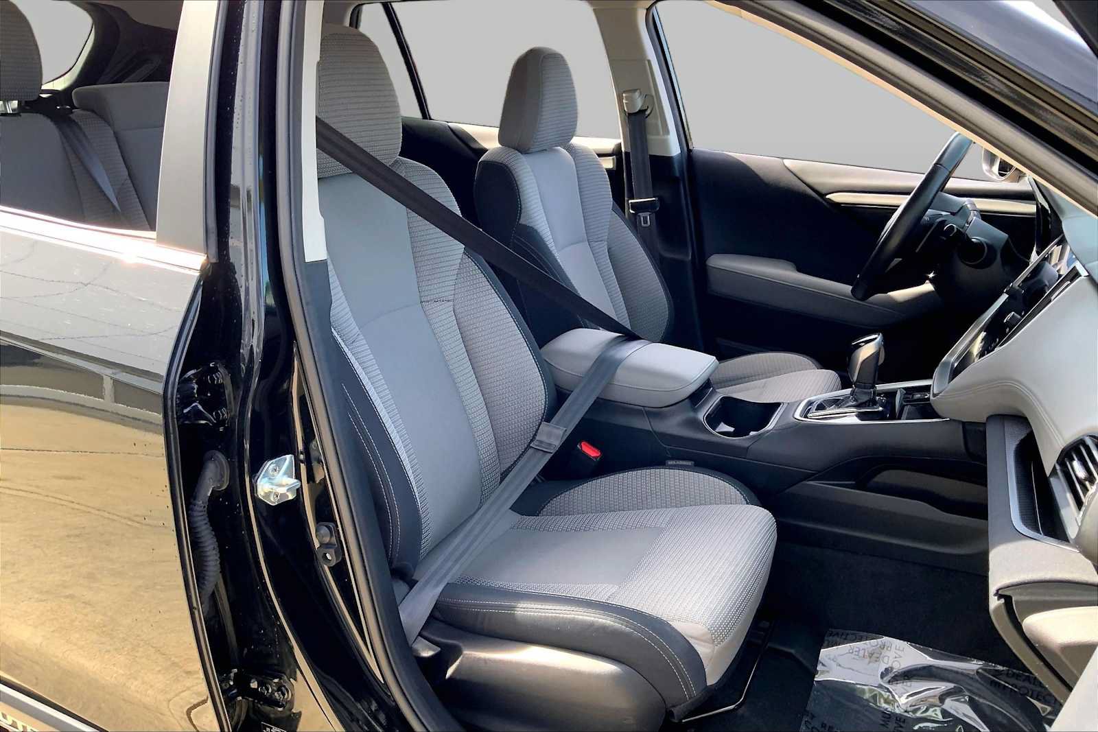 Certified 2024 Subaru Outback Premium AWD/4WD image 8