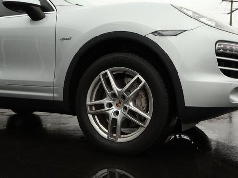 Used 2014 Porsche Cayenne Diesel image 5