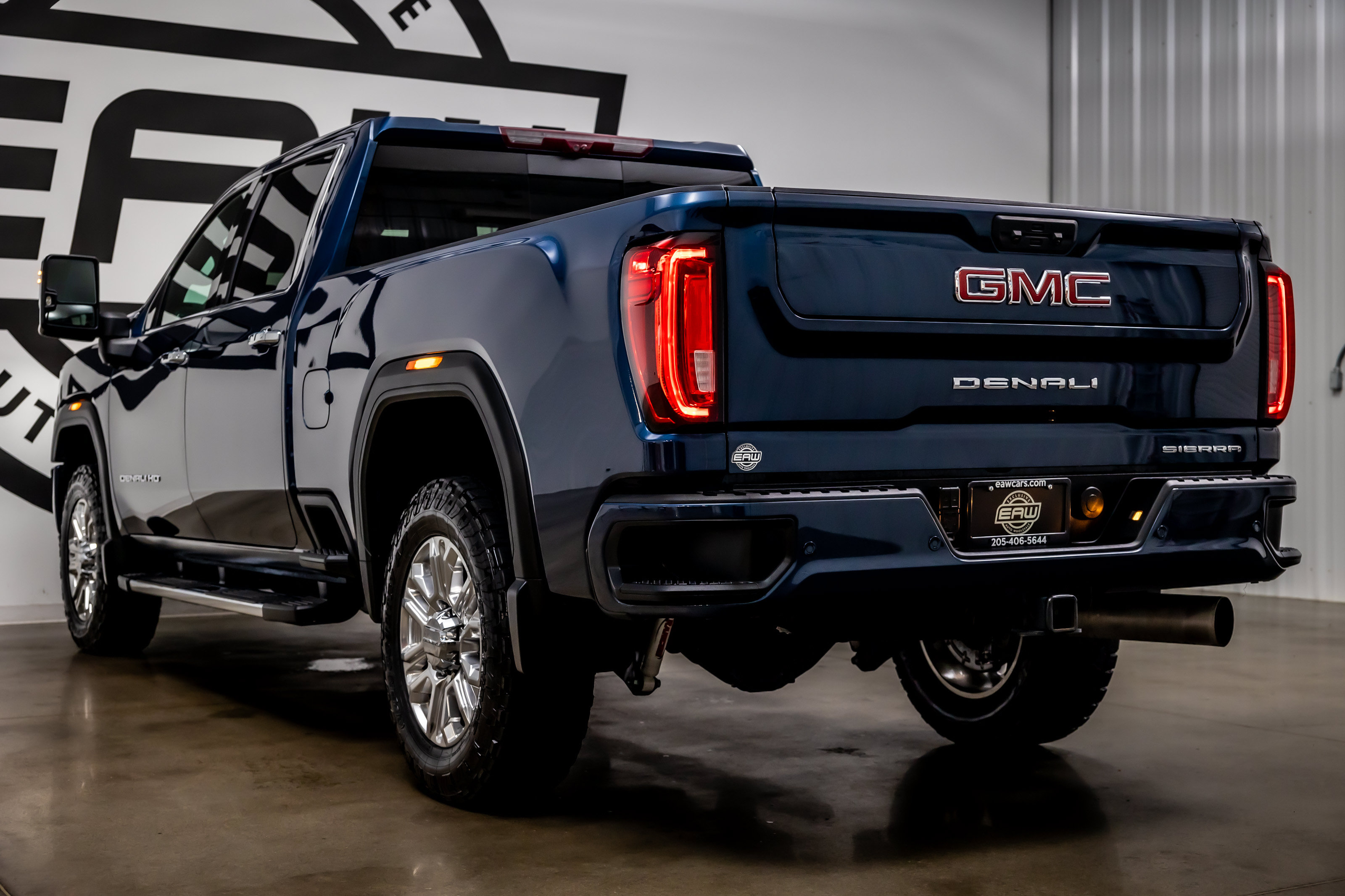 Used 2021 GMC Sierra 2500 Denali w/ Denali Ultimate Package AWD/4WD image 33