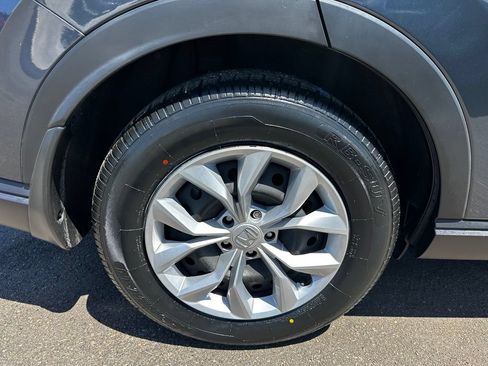 Used 2023 Honda CR-V LX image 8