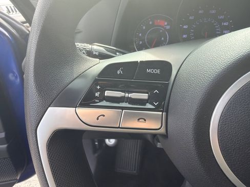 Used 2023 Hyundai Elantra SEL image 24