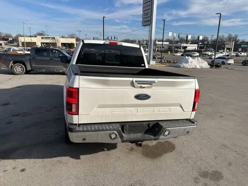 Used 2018 Ford F150 Lariat w/ Equipment Group 502A Luxury image 16