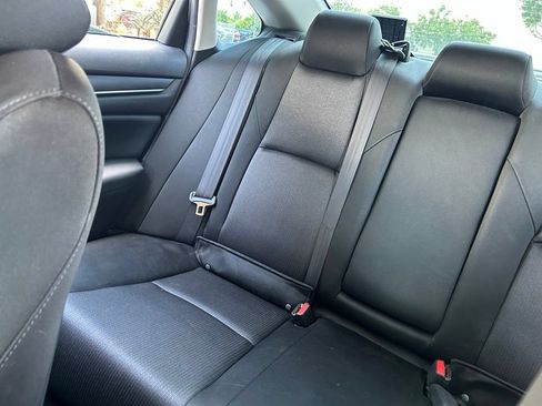Used 2020 Honda Accord LX image 12