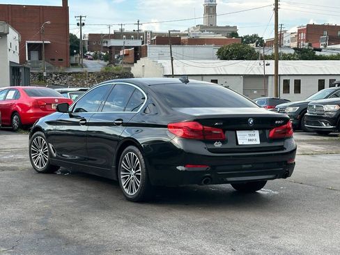 Used 2018 BMW 530i xDrive AWD/4WD image 4