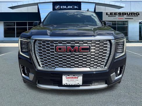 Used 2023 GMC Yukon XL Denali w/ Advanced Technology Package AWD/4WD image 2
