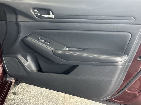 Certified 2025 Nissan Altima 2.5 SV image 31