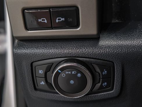 Used 2022 Ford F350 Lariat w/ Lariat Value Package AWD/4WD image 28