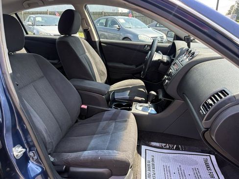 Used 2012 Nissan Altima 2.5 S FWD image 19