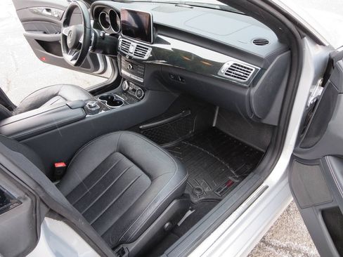 Used 2016 Mercedes-Benz CLS 400 4MATIC image 25