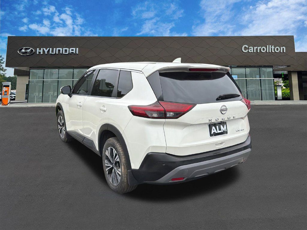 Used 2023 Nissan Rogue SV AWD/4WD image 7