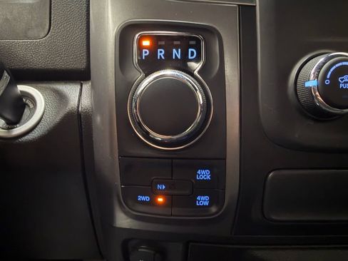 Used 2022 RAM 1500 Warlock AWD/4WD image 16