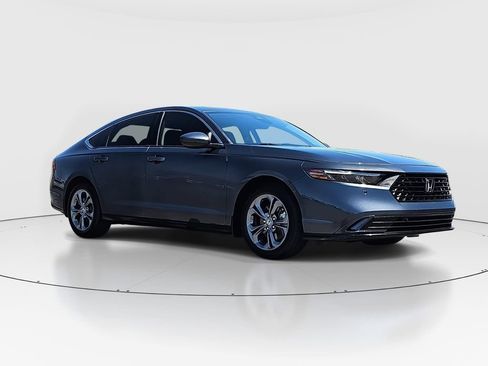 Used 2024 Honda Accord EX-L image 3