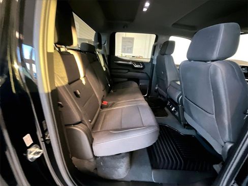 Used 2024 GMC Sierra 1500 Elevation image 16