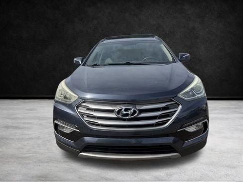 Used 2017 Hyundai Santa Fe Sport image 11