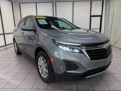 Certified 2024 Chevrolet Equinox LT w/ LPO, Floor Liner Package image 2