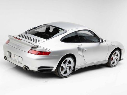 Used 2002 Porsche 911 Turbo image 3
