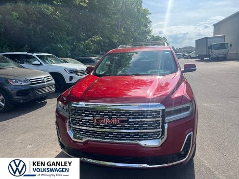 Used 2023 GMC Acadia Denali w/ Denali Ultimate Package AWD/4WD image 2