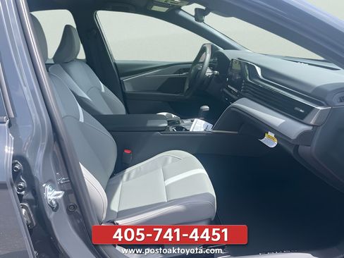 New 2026 Toyota Camry SE w/ Convenience Package FWD image 15