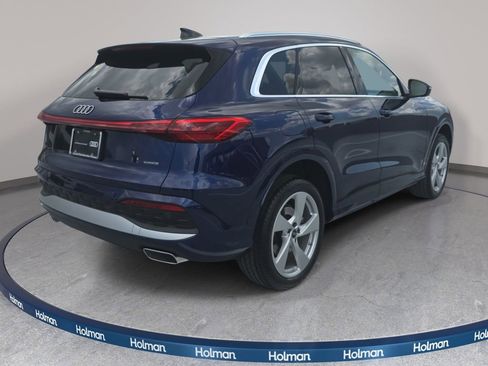 Certified 2025 Audi Q5 Premium Plus w/ Premium Plus AWD/4WD image 6