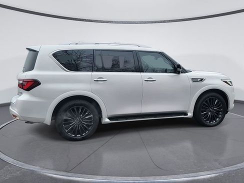 Used 2022 INFINITI QX80 Premium Select w/ Cargo Package image 3