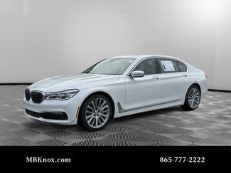 Used 2018 BMW 750i xDrive video 1