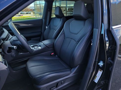 Used 2026 INFINITI QX60 Luxe w/ Cargo Package AWD/4WD image 4