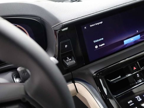 New 2026 Porsche Panamera 4 AWD/4WD image 27