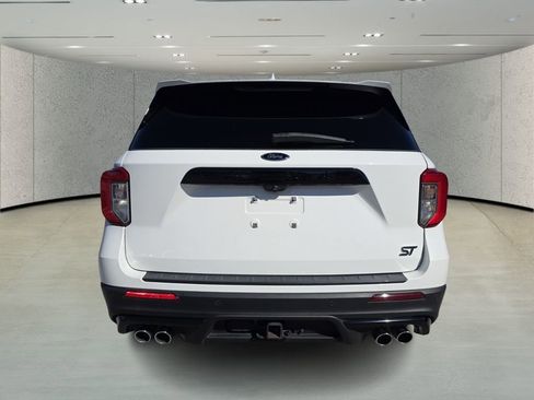 Used 2022 Ford Explorer ST w/ Equipment Group 401A image 4