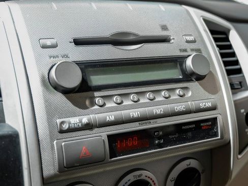 Used 2008 Toyota Tacoma PreRunner image 20