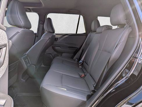 Used 2026 Subaru Outback Limited AWD/4WD image 17