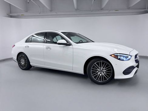 Used 2024 Mercedes-Benz C 300 4MATIC Sedan image 9