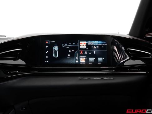 Used 2025 Ferrari Purosangue AWD/4WD image 40