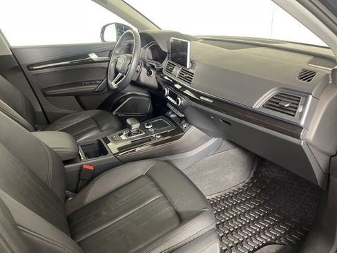 Used 2019 Audi Q5 2.0T Premium Plus w/ Premium Plus Package image 12