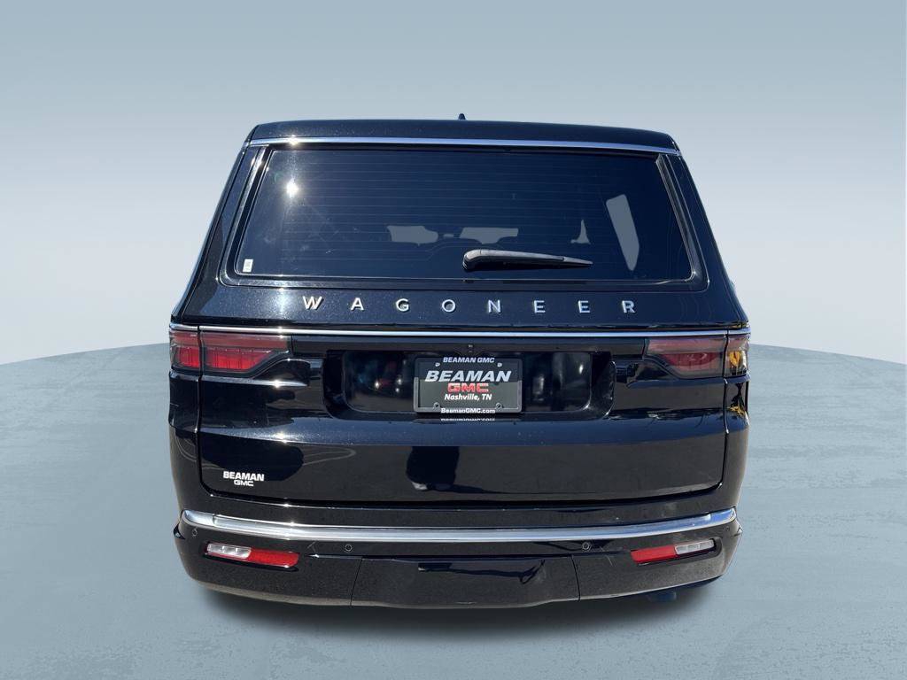Used 2025 Jeep Wagoneer Series II AWD/4WD image 7