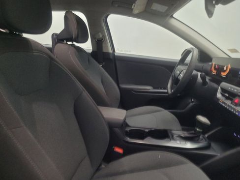 Used 2025 Kia K4 FWD image 21