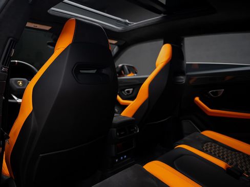 Used 2021 Lamborghini Urus AWD/4WD image 69